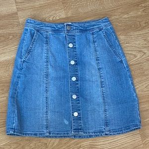 Button-down Denim Skirt